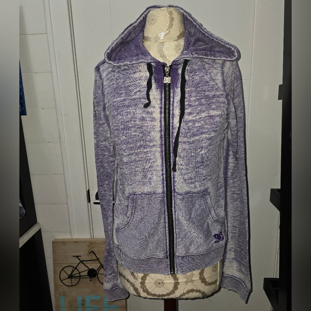 DC Hoodie Size L
